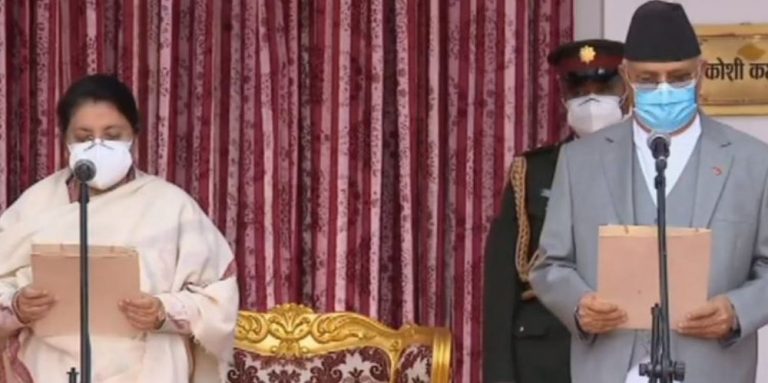 प्रधानमन्त्रीका रुपमा ओलीको तेस्रो शपथ