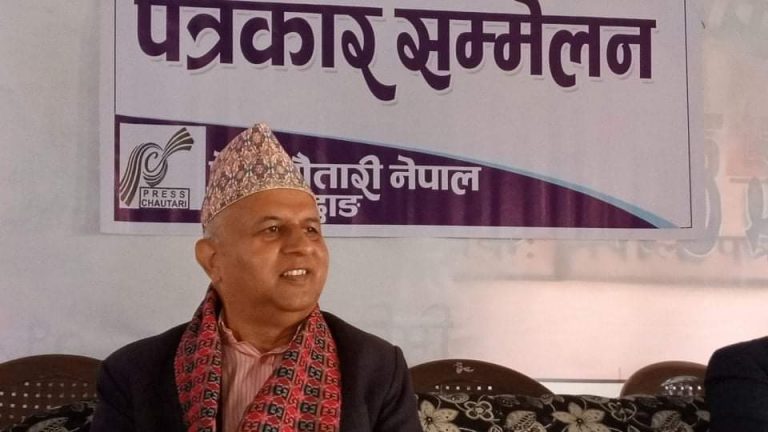 जनादेश बिपरित सत्तामा जानेले जनमतकाे अनादर गरे-पाेख्रेल