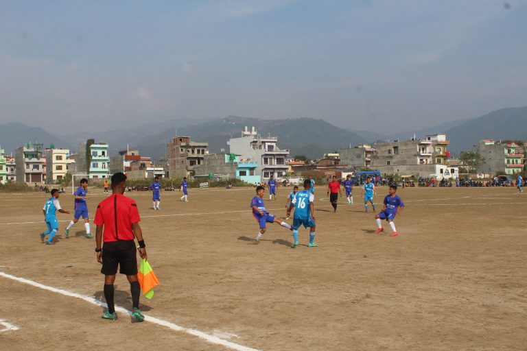 लक्ष्मण डाँगी स्मृति कप फुटबल शुुरु