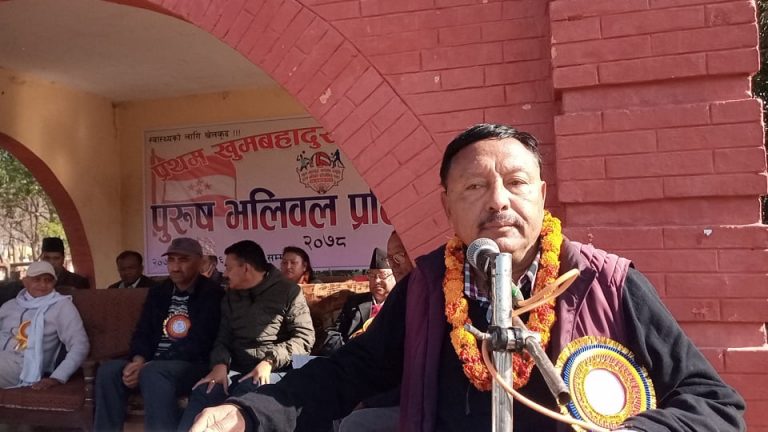 खुमबहादुर खड्काको स्मृतिमा भलिवल प्रतियोगिता सुरु