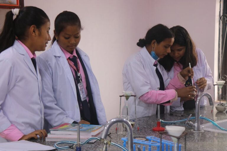 शिक्षामा तुलसीपुर उपमहानगरको नमूना काम