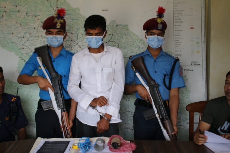 अपहरणको नाटक गरेर अरुलाई फसाउन खोज्दा फसे देवकोटा