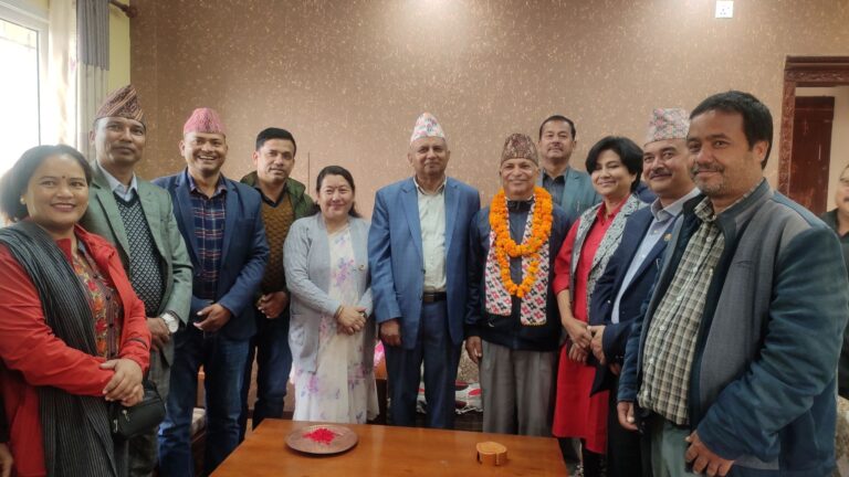 गठवन्धनका कारण कसरी धरासायी हुँदैछ नेपालको अर्थतन्त्र