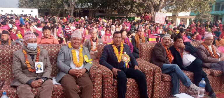 सामुदायिक विद्यालयमा विद्यार्थी मर्ज गर्नुपर्ने अवस्था आएको दावी