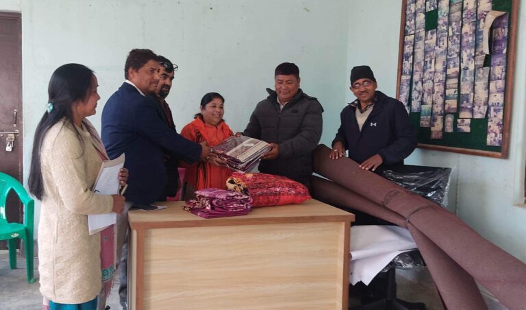 खगेन्द्र नवजिवन केन्द्रलाई घोराही–१४ को सहयोग