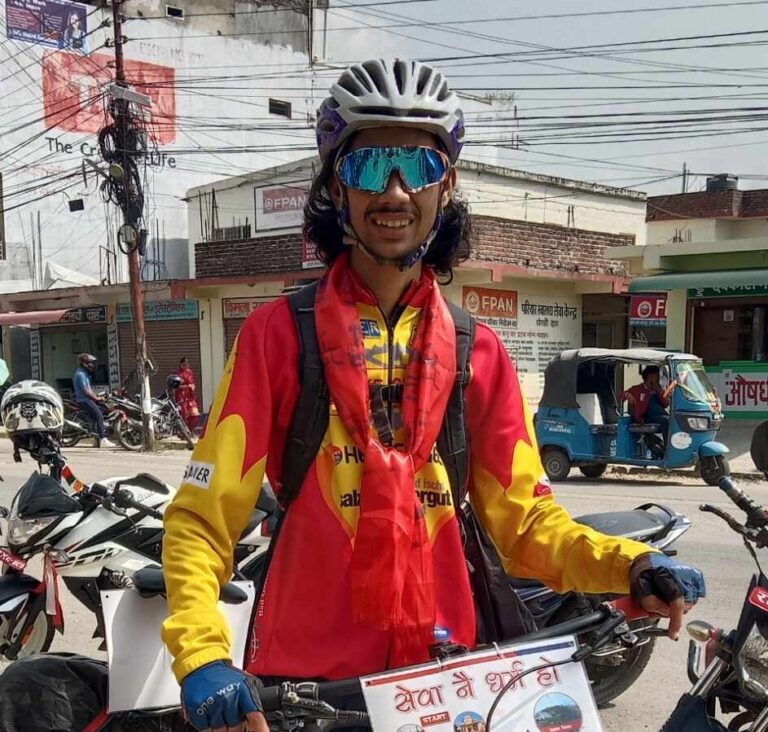 पर्यटकिय स्थलको प्रचारका लागि साइकिल यात्रा