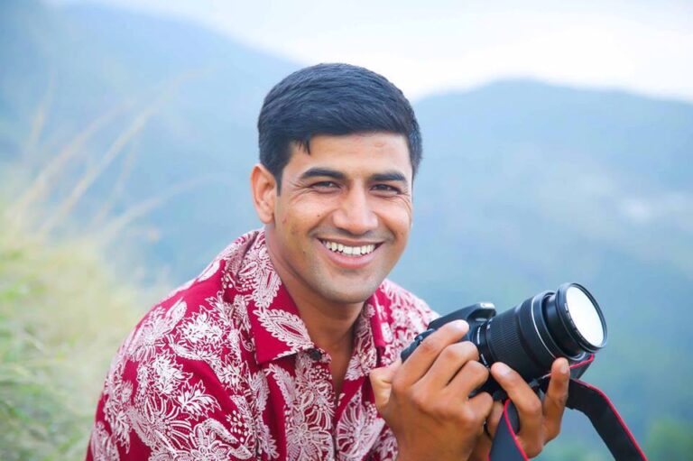 पत्रकारिता मात्रै होइन हरेक पेशामा नैतिकताको समस्या छ ।