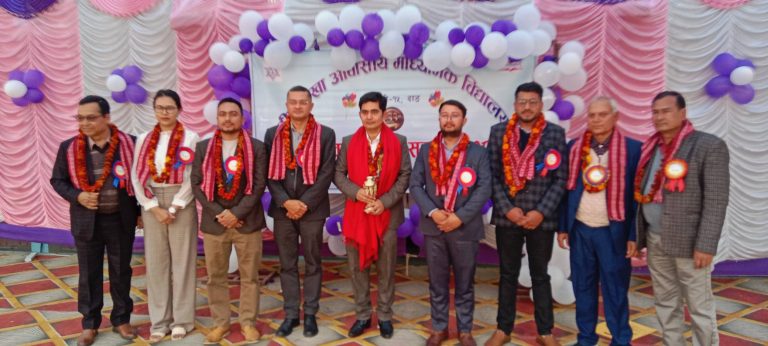 शिक्षाको दीप बनिरहेको दीपशिखा