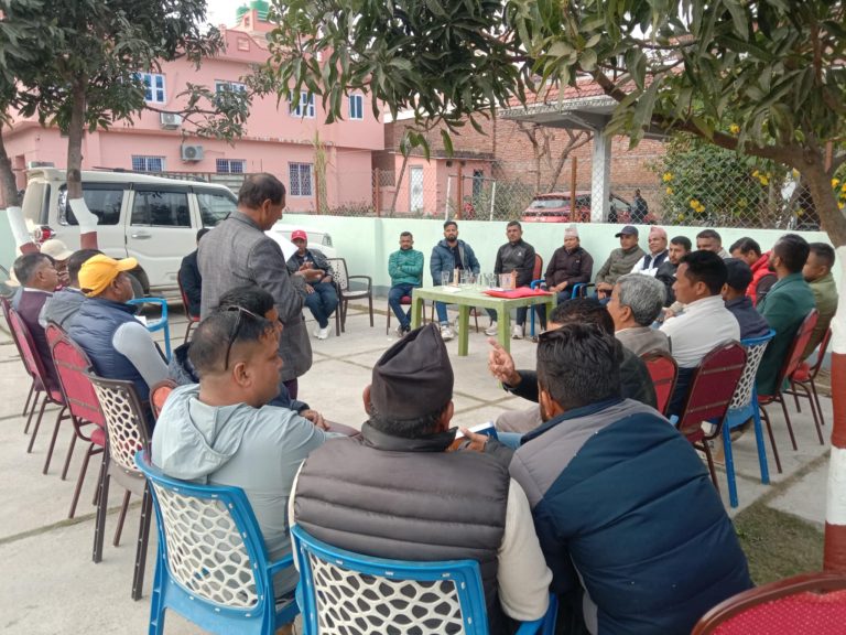 लायन्स ३२५ एनमा क्याविनेट तयारी तिव्र